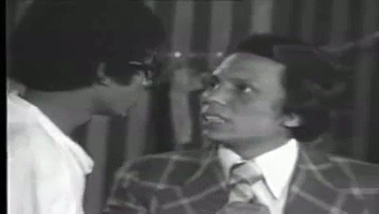 Comedy Adel Imam Funny عادل امام مقطع محذوف مضحك جدا