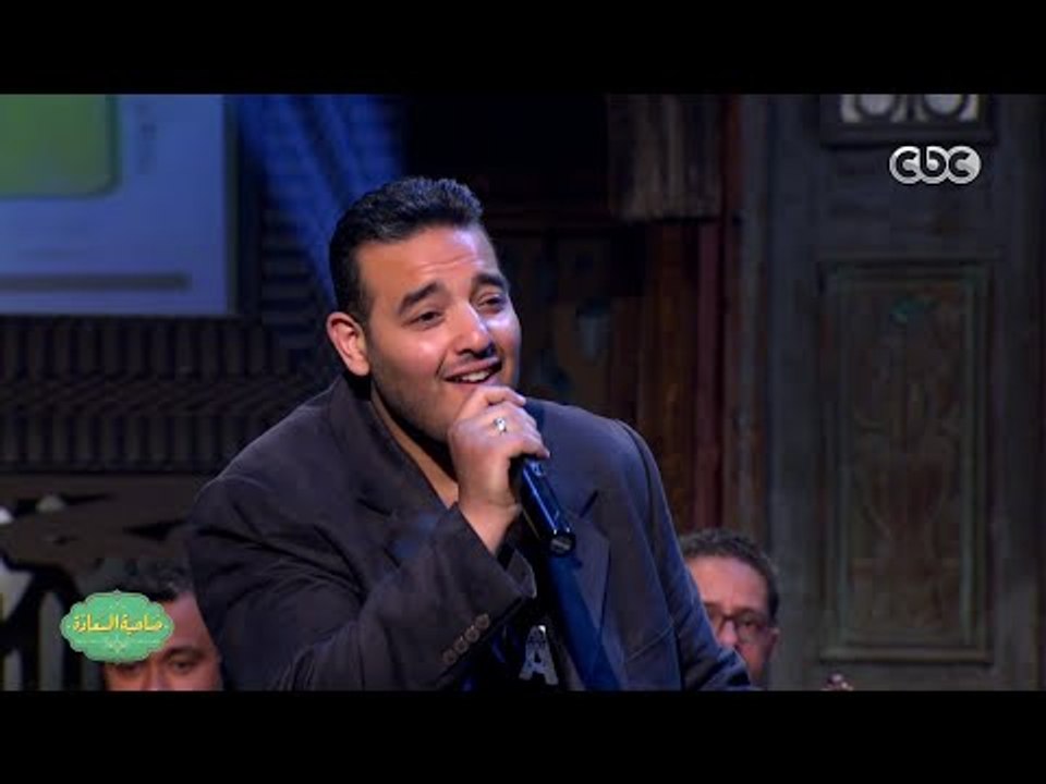 صاحبة السعادة | شريف إسماعيل يغني " طاير يا هوى للفنان محمد رشدي " من فيلم " فرقة المرح "