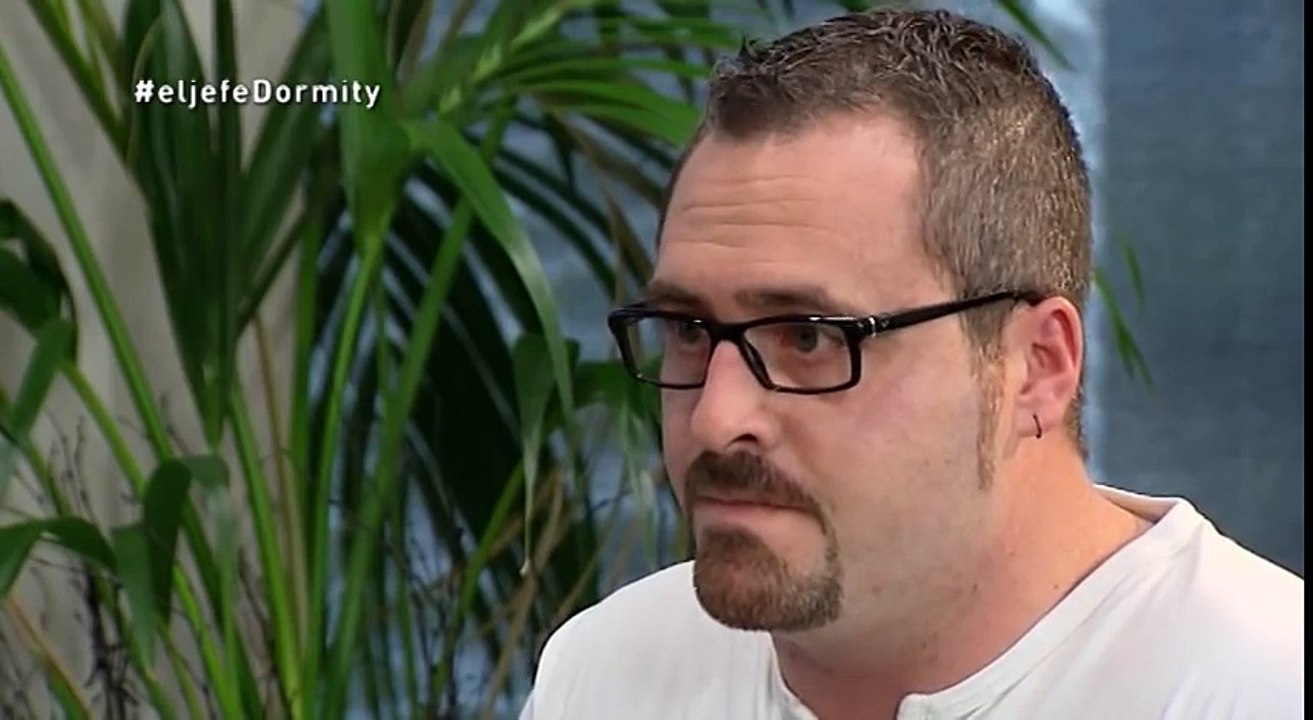 El Jefe Infiltrado T3 C6 - El Jefe: “Dormity contribuye con 8.000 euros para que podáis hacer el tratamiento de fertilid