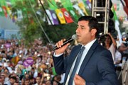 Demirtaş: Darbe Girişiminin İçinde Olan AK Partililer Açıklansın