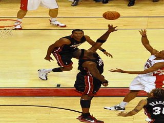 Michael Beasley's contract now guaranteed, Rockets to keep him