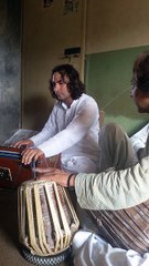 Gulabi ankhe by Lucky Ali chand