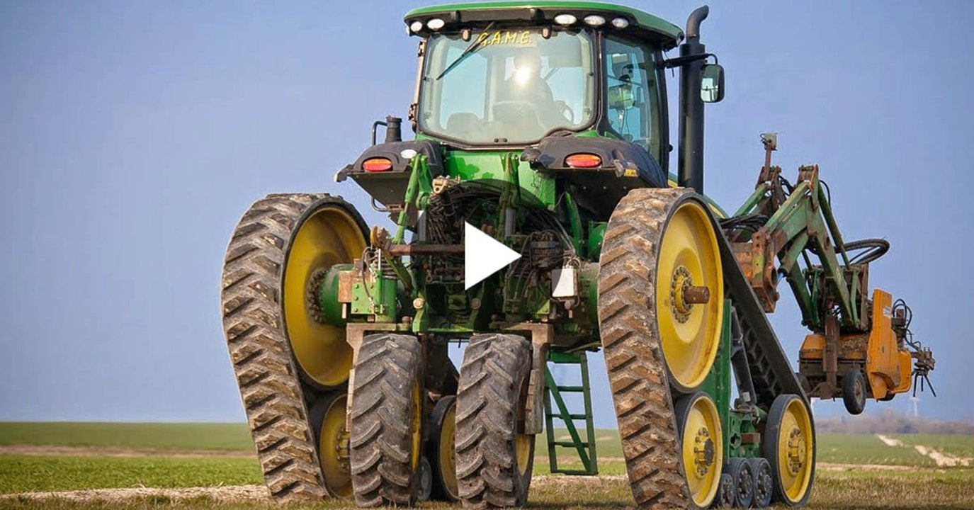 Exceptionne 8295RT vineyard tracks tractor