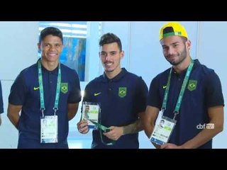 Seleção Olímpica: Credencial no peito, sorriso no rosto
