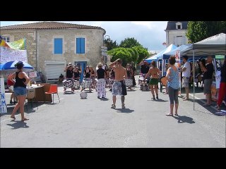 La Batala de La Rochelle au festival des Fous Cavés
