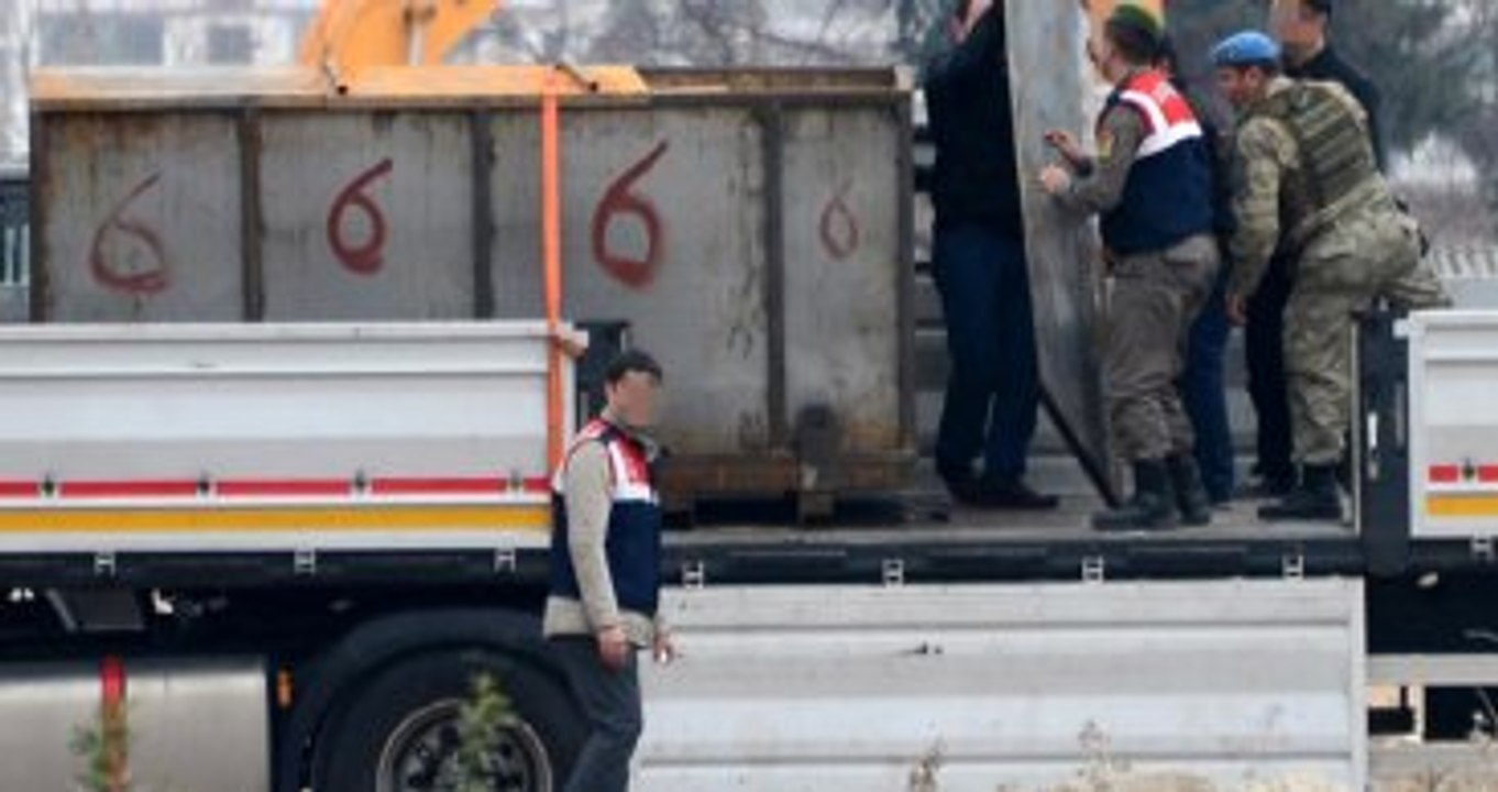 MİT Tırlarının Durdurulması Davası Ertelendi