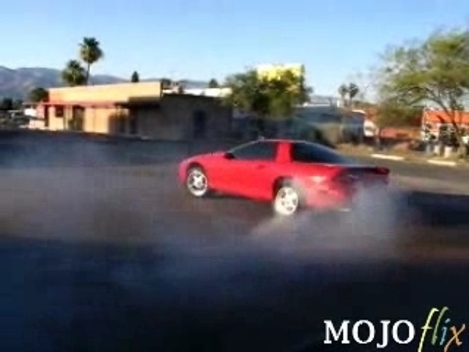 V6 Camaro Burnout
