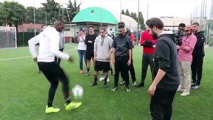Pogba réussit un double tour du monde !
