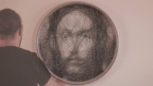Un portrait du Christ en String Art