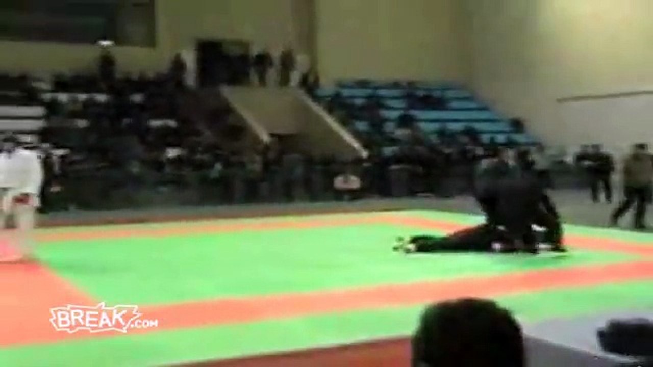 Massive One Kick KO in Karate Sparring