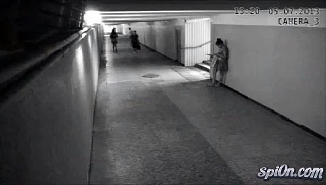 Un voleur de téléphone portable mis K.O... Bien fait