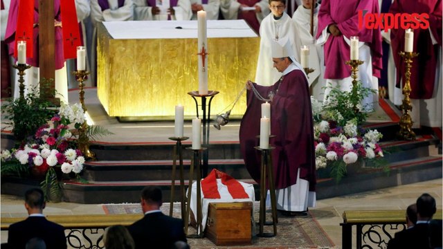 Des milliers de personnes réunies pour les obsèques du père Hamel