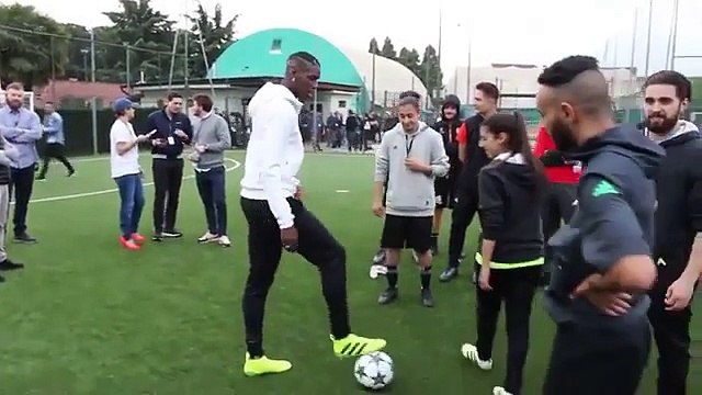 Pogba réussit un double tour du monde