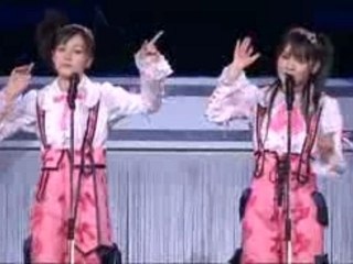 Sayumi Michishige & Koharu Kusumi - Takara no Hako (Live)