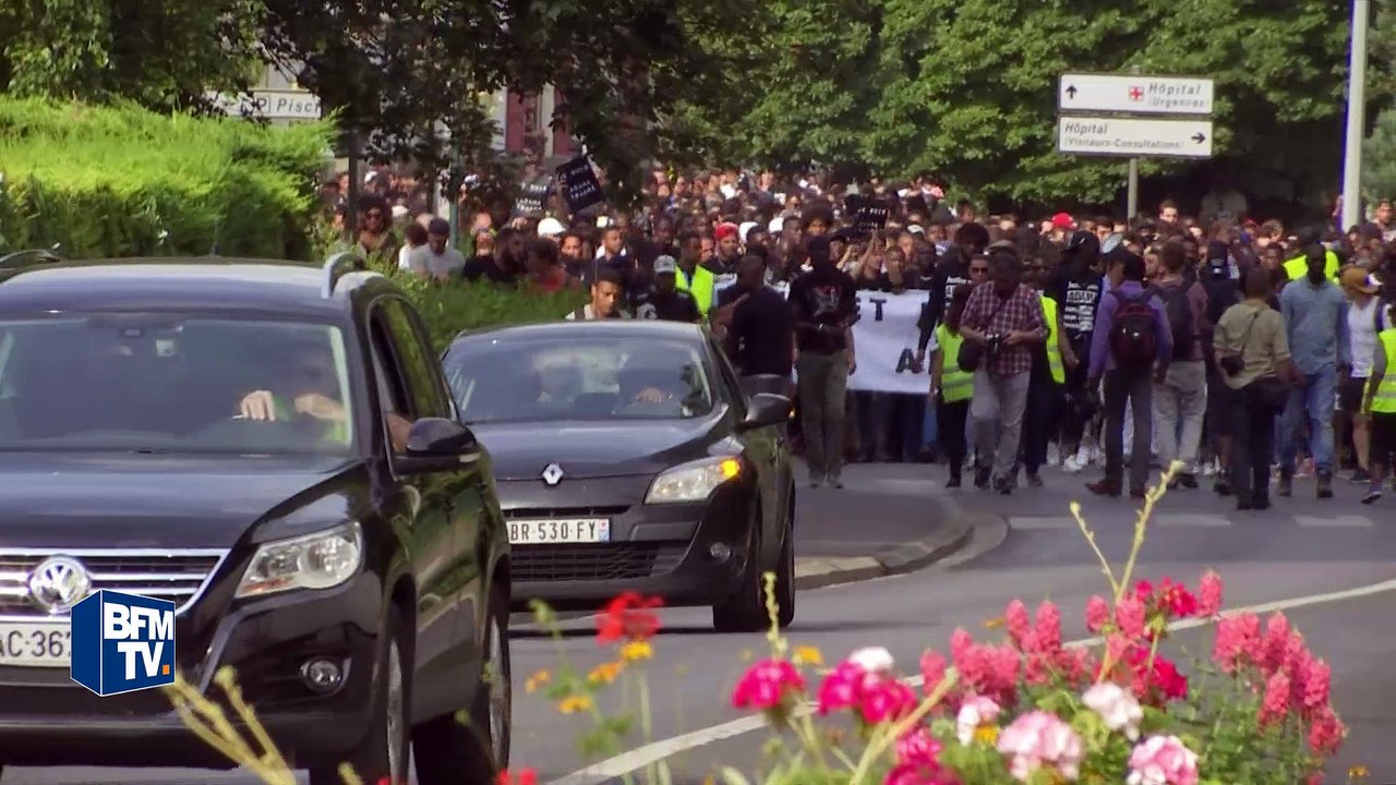 La famille d'Adama Traoré va porter plainte pour violences volontaires