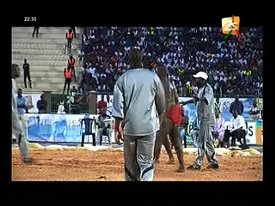 Vidéo victoire de Sa Thies sur Siteu :  Balla Gaye 2 « Pourquoi j'ai pleuré. Regardez