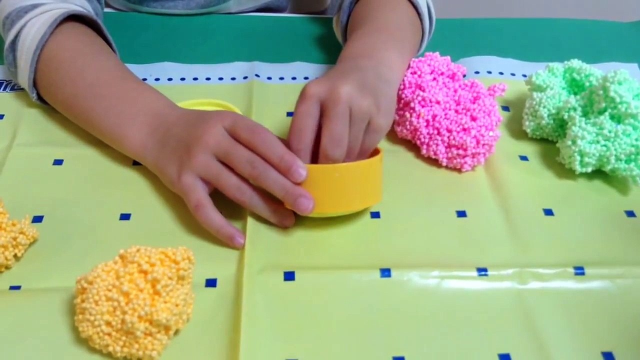 プレイフォーム アンパンマン つぶつぶ粘土 遊び / Making Anpanman with Playfoam !