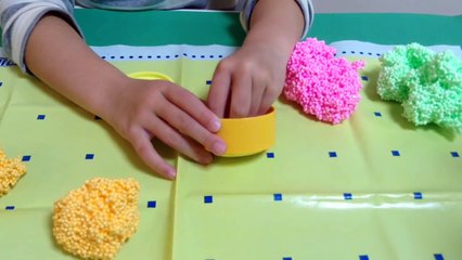 プレイフォーム アンパンマン つぶつぶ粘土 遊び / Making Anpanman with Playfoam !