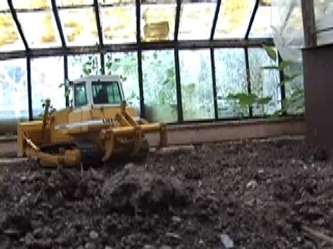 Bulldozer RC Liebherr PR742 hydraulique