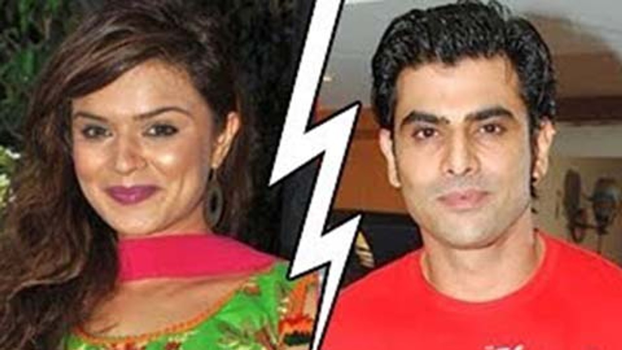 Aashka Goradia & Rohit Bakshi Split After 10 Years