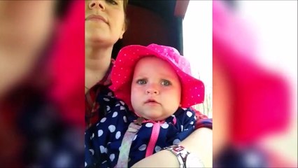 Premiere sortie en train pour ce bébé... Réaction hilarante quand il entend le CHouchouuuuuu