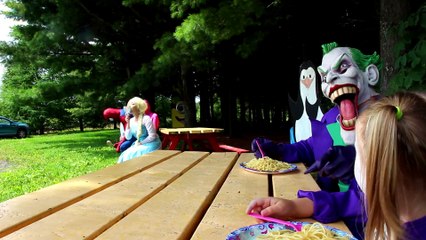 Spiderman & Frozen Elsa! Tricked by Bad Baby JOKER GIRL! w/ Pink Spidergirl, Maleficent & Anna