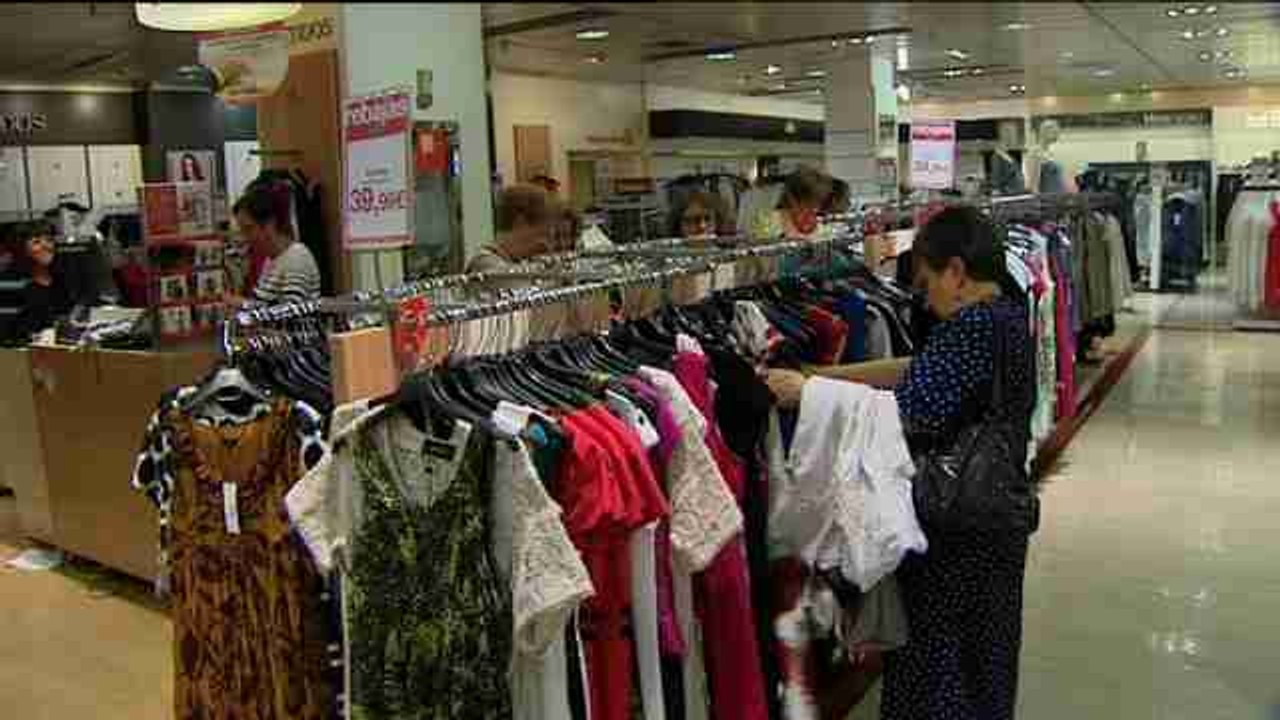 La confianza de los consumidores cae en julio por unas peores expectativas