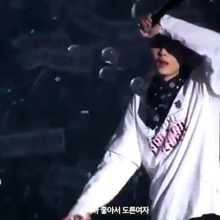 BTS - suga crying and jimin comforting him ( yoonmin )