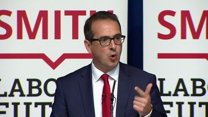 Owen Smith vows to 'stop slump in living standards'