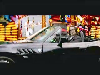 Dujardin présente 99 Francs