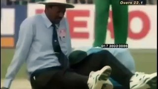 Top 8 Funny Umpiring Moments In Cricket History HD ● Funny Cricket Moments ●