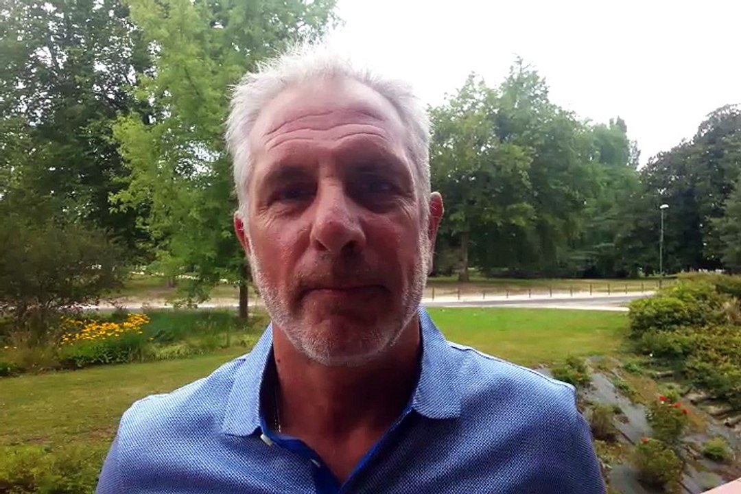 Bernard Laporte-Fray, président du Pau FC, présente le début de saison (Vidéo Christian Sempé)