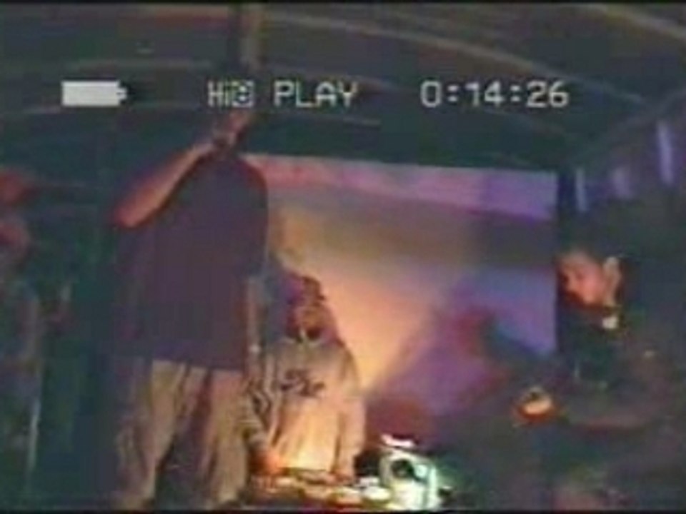 Rap Belge Concert A.2.G feat Vad -c'est la honte-