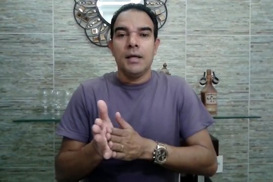 Dilma e Silvio Santos no templo de Salomão. O poder da IURD!!!