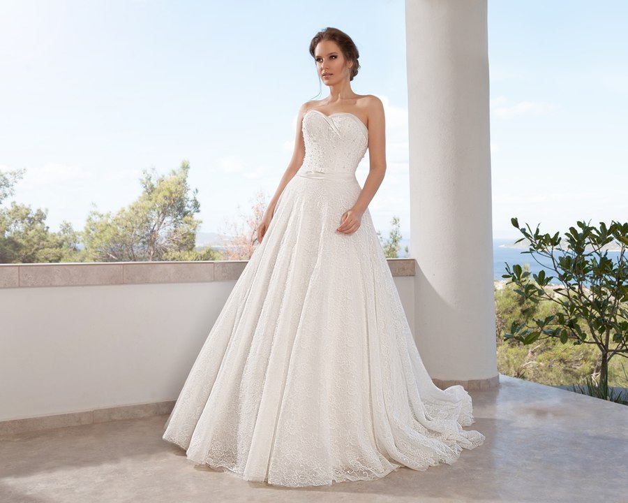 A Kesim Gelinlikler, A Kesim Gelinlik Modelleri, A Kesim Gelinlikler 2016-2017, Nova Bella Nişantaşı Gelinlik Modelleri