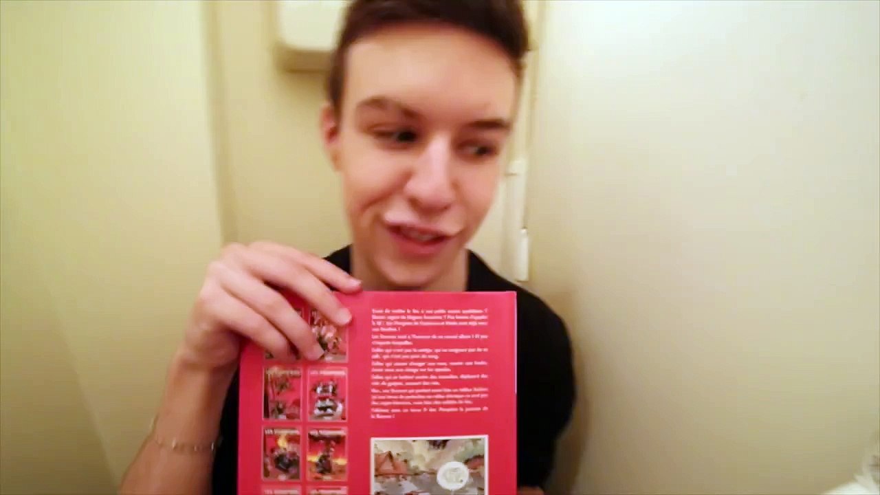 CE MEC... - Aux toilettes