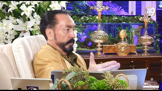 Münafığın Derin Karanlığı kitabı kardeşlerimizin evlerinde mutlaka bulunmalı.