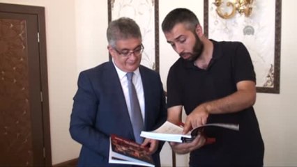 Aa'nın "Dakika Dakika Fetö'nün Darbe Girişimi" Kitabı