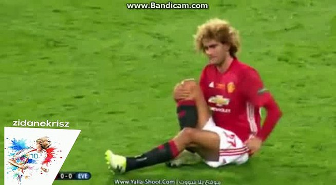 Marouane Fellaini Gets Injured - Manchester United vs Everton - International Champions Cup - 03/08/2016