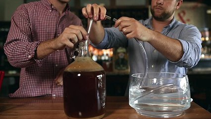Haz tu propia cerveza casera con esta máquina