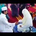 This Muslim girl has never touched a non-mahram & holds the hand of her husba