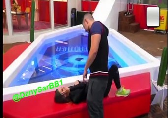 Sargento Rap y Danielle Clyde "Como Ligar en un Antro"