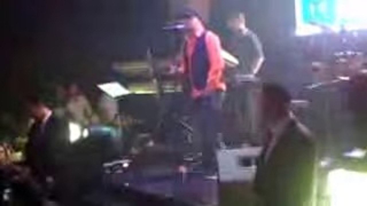 Cheb Bilal- Lila Fi Paris ' Live