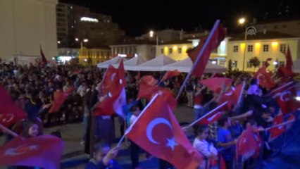 Fetö'nün Darbe Girişimine Tepkiler