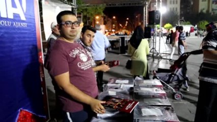 Aa'nın "Dakika Dakika Fetö'nün Darbe Girişimi" Kitabı