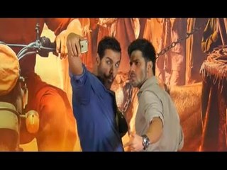 Varun And John Abraham's PELFIE | Copying Akshay Kumar | Dishoom Success Conference