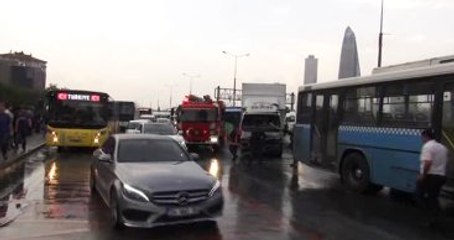 D-100'deki Zincirleme Kaza Trafiği Kilitledi