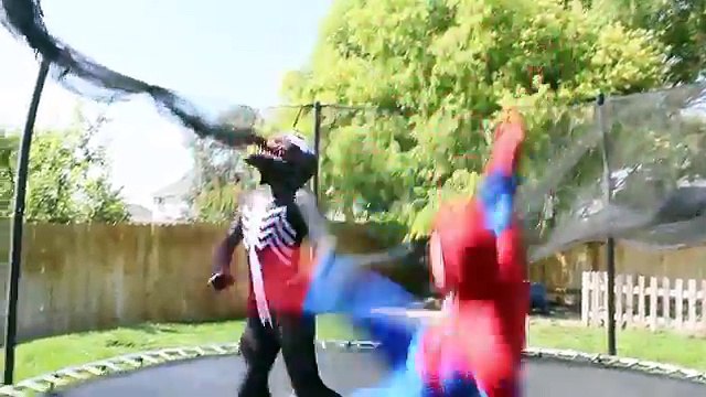 Spiderman Vs Venom - Real Life Superhero Battle - Trampoline Fight