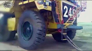 Accidentes de Camiones en VIVO  Increible  !!