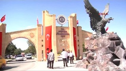 Erzurum Fetö'nün 'Evlendirme Sorumlusu' Olduğu İddia Edilen Profesör Tutuklandı